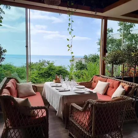 Aqua View Kabakum * Warna
