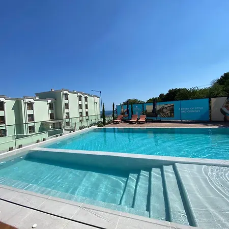 Apartment Aqua View Kabakum