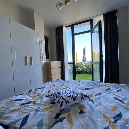 Aqua View Kabakum Apartment Warna
